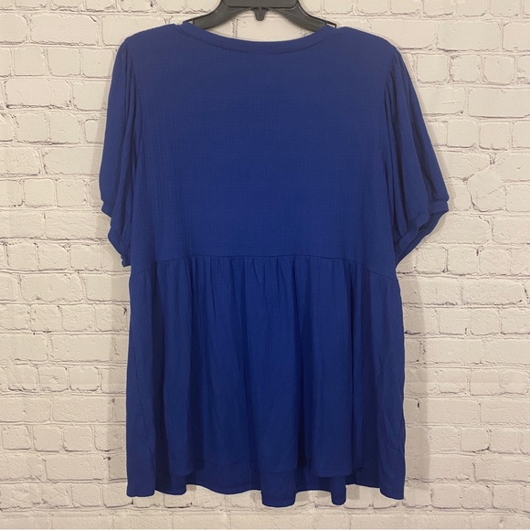 Torrid Womens Shirt 2 Blue Short Sleeve Lace Trim Stretch Pullover - Picture 3 of 6
